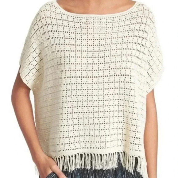 {Joíe} Coachella Amal Crochet Fringe Top in Cream in Size XXS - Picture 2 of 14